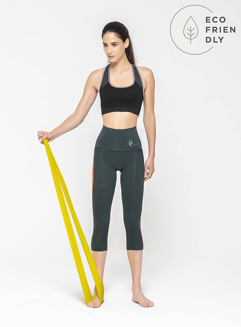 leggings keeps the skin cool and dry. Tightings in recycled fibre, Ambra, M/L, Green & Ginger
